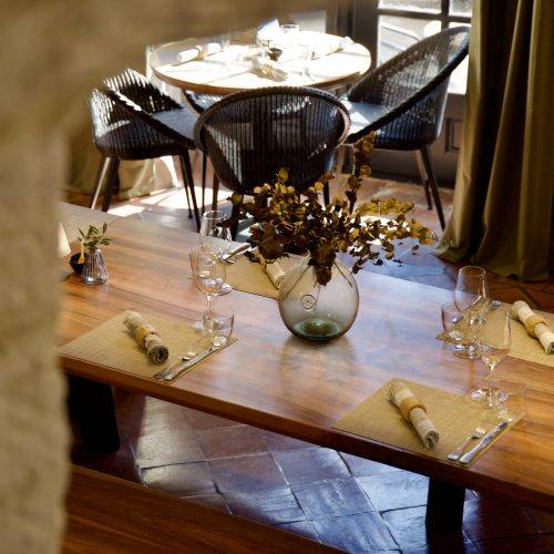 CLOVIS & BASINA | Restaurant Crillon le Brave